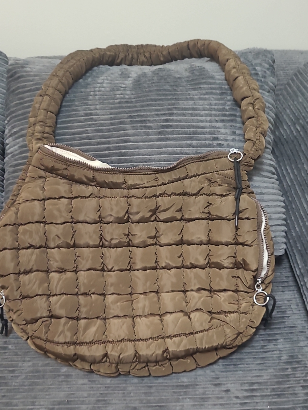 Quilted Puffer Shoulder Bag in Brown